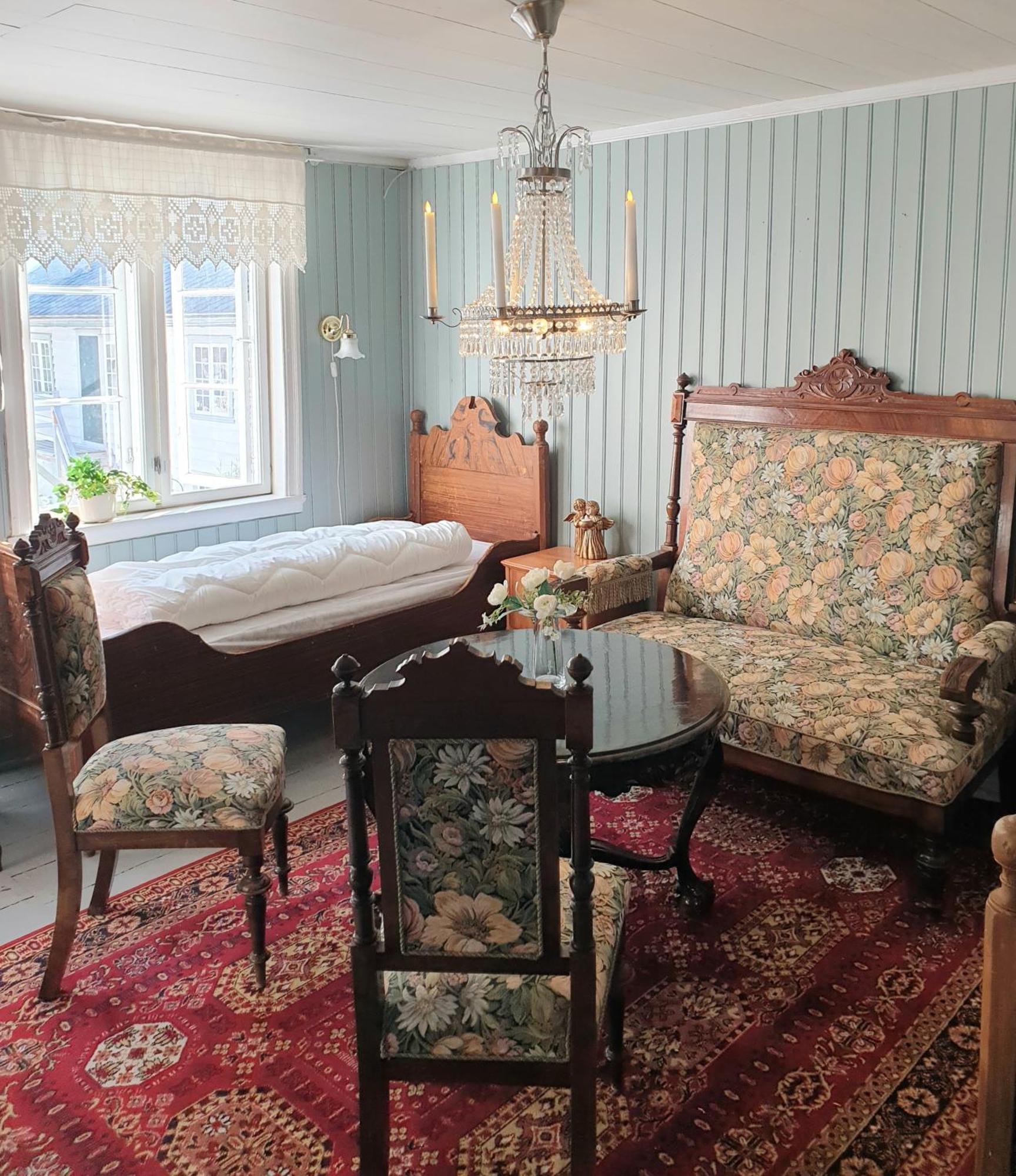 Villa Kvammehuset Pa Gamle Lærdalsøyri Exterior foto